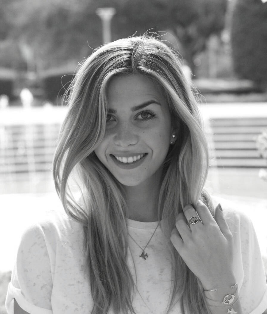 LUISA LION (HEAD OF SOCIAL)